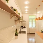 Ideal Stay: Spacious 2br Near Calea Victoriei * בוקרשט