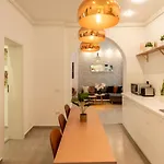 Ideal Stay: Spacious 2br Near Calea Victoriei Διαμέρισμα Βουκουρέστι