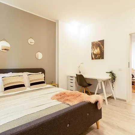 公寓 Ideal Stay: Spacious 2br Near Calea Victoriei 布加勒斯特