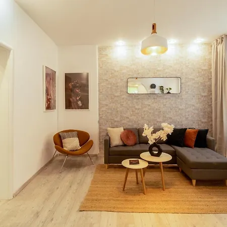公寓 Ideal Stay: Spacious 2br Near Calea Victoriei 布加勒斯特
