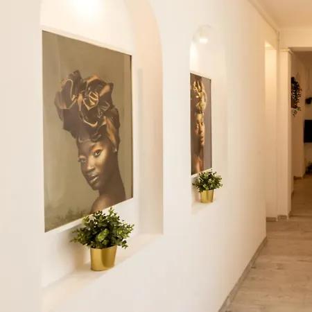 Ideal Stay: Spacious 2br Near Calea Victoriei アパート ブカレスト
