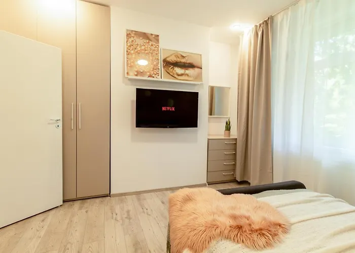 Ideal Stay: Spacious 2br Near Calea Victoriei * Бухарест